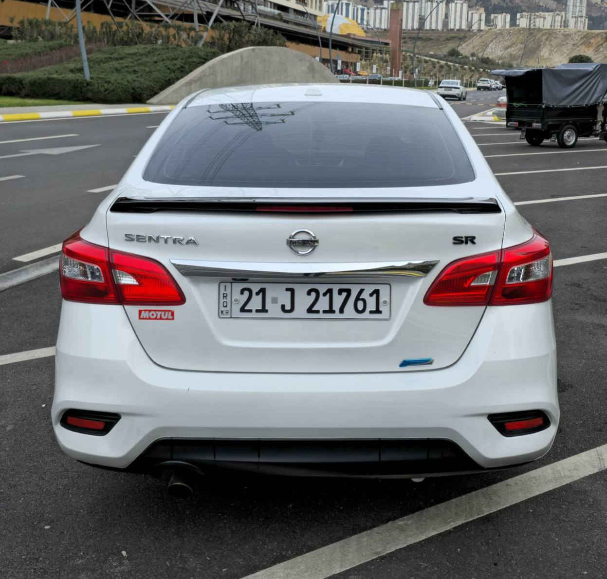 نیسان سێنترا 2017 مواسەفات SR باڵ و ئاوێنەکانی بیلادی ڕەشە 
102 هەزار میل ڕۆشتووە
لایتەکانی عەدەسەی بیلادیە 
کوشن هیتەر 
مۆدی ECO و SPORT 
بەسمە 
ABS
شاشە و کامێرا 
سوکان ڤۆلیۆم
تایەکانی تازەیە 
گێڕ و مەکینەی بەشەرت
سەنەوی و ڕەقەمی تازەیە تا 2029 
سەیارەکە زۆر جوان و پاک ماوەتەوە

سعر لە کۆمێنت داوابکە ڕاستەخۆ بۆت دیت 📩 

هەردوو چەمەلەخی پێشەوە و بۆنیتی بۆیاخە 
ئێرباگی سوکان و شانی تەقیوە بۆی دانراوەتەوە  
ڕەقەم شانسی:
3N1AB7AP3HY295019

ژمارەی خاوەنی 
***********
