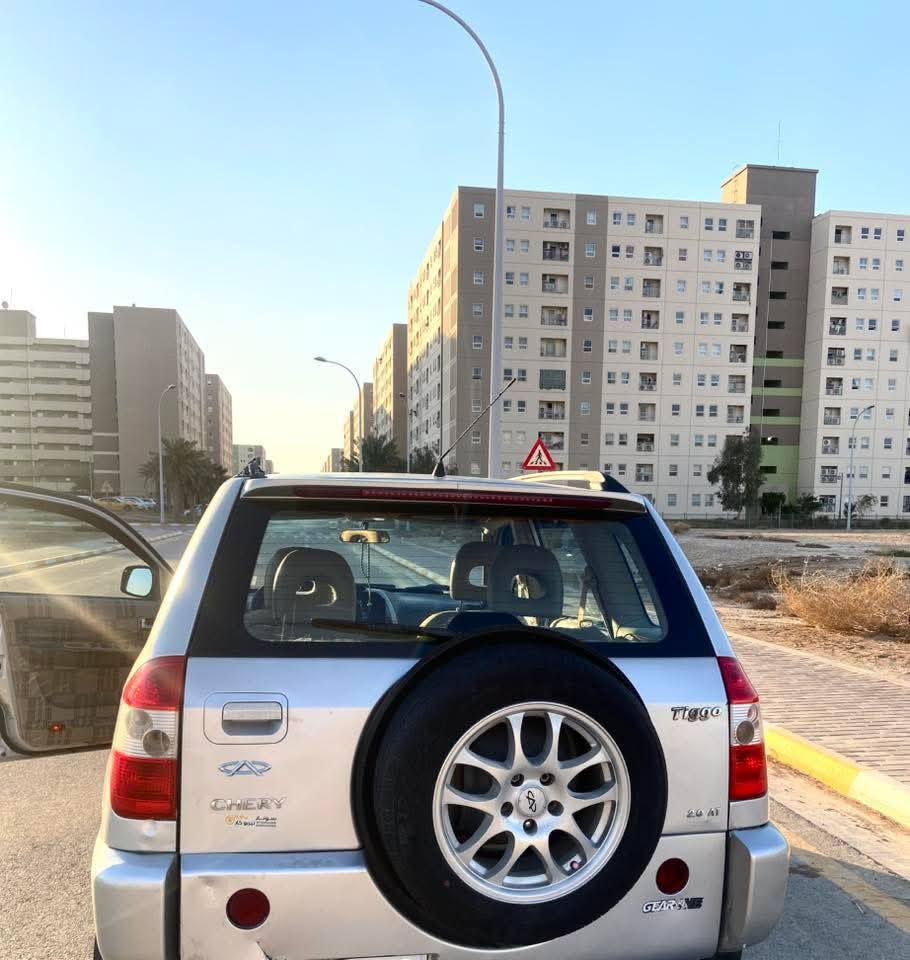 السلام عليكم

للبيع شيري تيكو 2011 

رقم بغداد انكليزي ماشية 120  الف فقط السيارة فول مواصفات فتحة سقف داخل بيجي محرك 2000  نظيف جدا كير ميكانيكي المرغوب  عليه أدامة كاملة تبريدهة ثلج تخم تاير السيارة كلة جاهز والكشر شوف عينك   بيها صبغ  جاملغين وبنيد  للجماليه  مكان بغداد 
السعر 55 
***********
