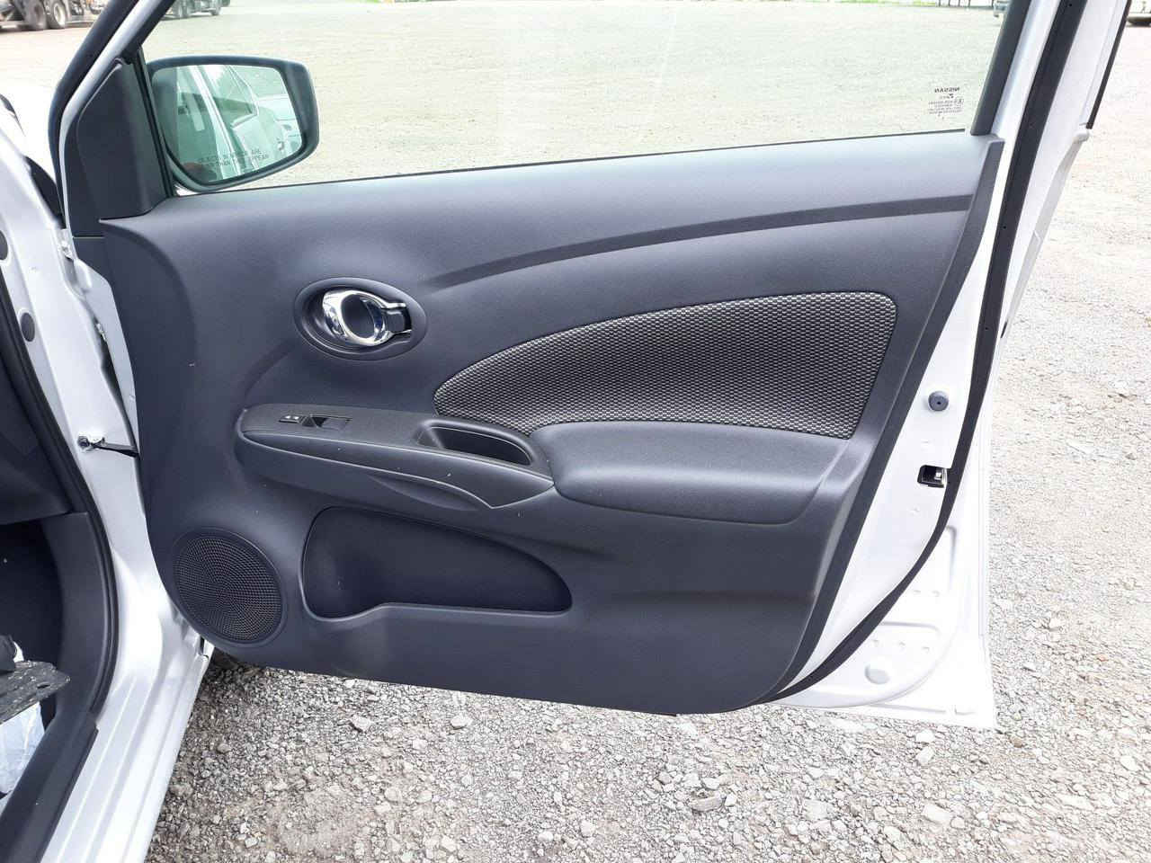 سلام عليكم من رخصة صاحب الكروب المحترم 
نيسان فيرسا موديل 2019 وارد أمريكي 
رقم بغداد انكليزي باسمي 
صدر أمامي خلفي جديد 
تخم تاير جديد 
تحكم استيرن
شاشه مع كامره خلفيه
سيرفس كامل السيارة 
السياره خير من الله  تحويل مباشر للبيع أو المروس حسب القناعه السعر المطلوب 105$وبيها مجال  رقم الهاتف 
*********** الفلوجة, الأنبار
