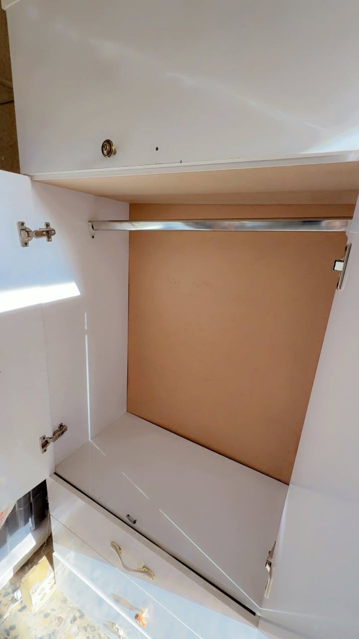 كنتور صغير  للبيع
العنوان بغداد شارع فلسطين 
للتواصل على الخاص


**إذا كنت صاحب هذا الإعلان وتريد حذفه لأي سبب، رجاءا أرسل رسالة إلى الدعم الفني**