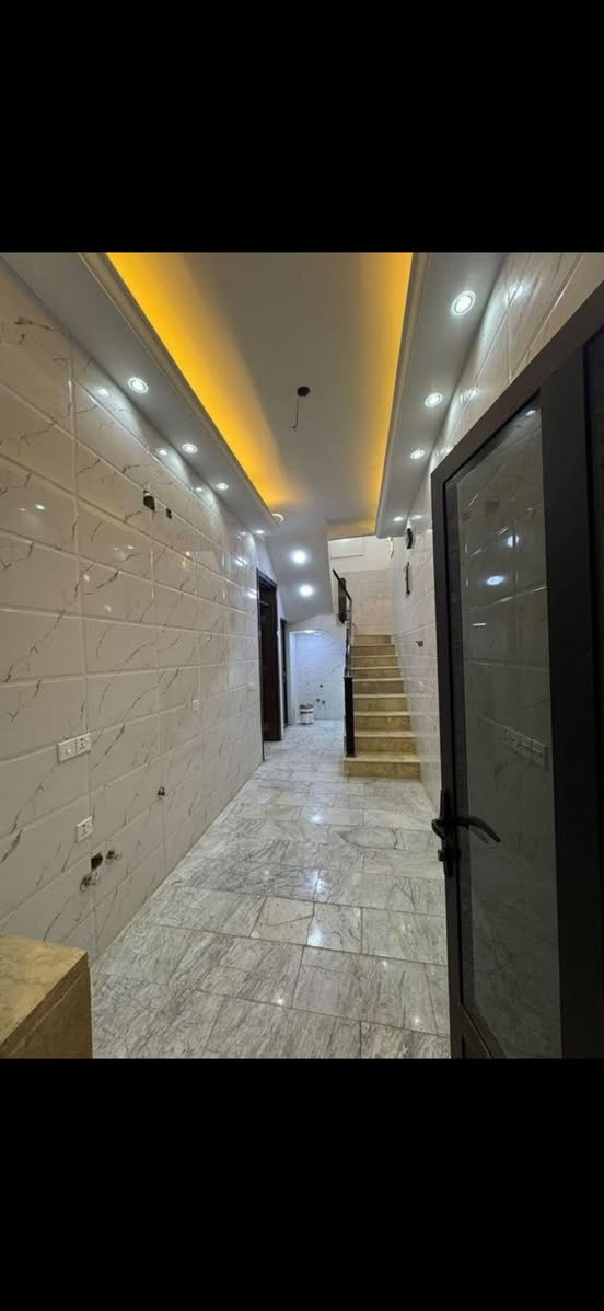 #للايجار_في_السيدية
‎بيت مساحه 50 متر مودرن مدخلين موقع خلف شارع الخيزران قرب
الخدمات
يتكون من
ثلاث غرف نوم مطبخ صاله خدمات
صحيه عدد 3

للاستفسار الاتصال على: ***********
