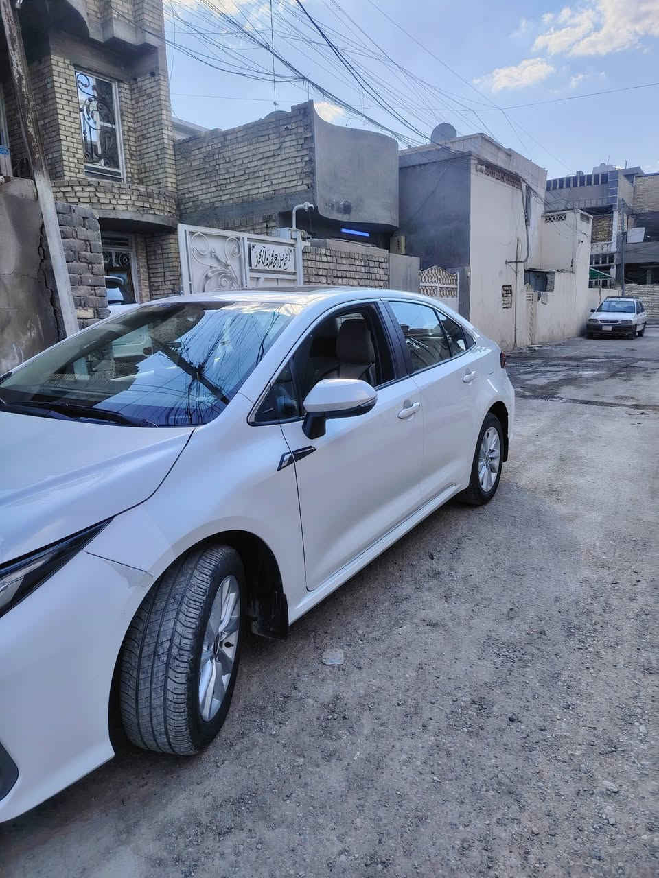 سلام عليكم كورلا موديل 2024 خليجي ساز رقم بغداد كفاله عامه مكفوله حته من الشخط ماشيه 27 كيلو سياره جديده على وضع الشركه بسمي تحويل ثاني يوم مكان السياره بغداد الامين الثانيه السعر 195 وبيهة مجال بسيط كلش الرقم ***********
