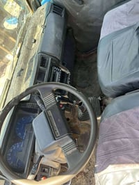 كيا دبل قماره  موديل 1993  السيارة مثل مموضح بل صوره كير ومحرك تفحص وت...