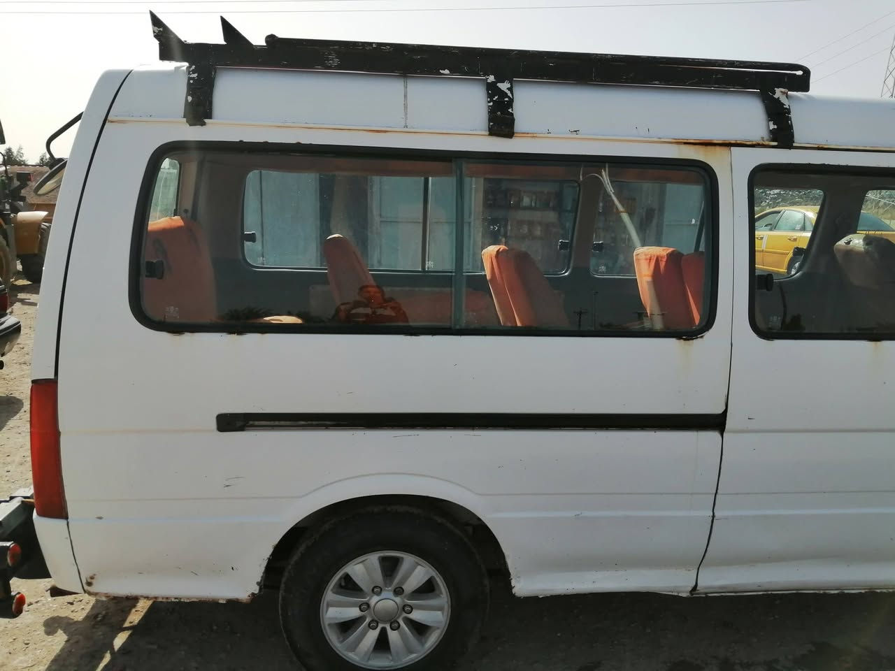 السلام عليكم جنبي للبيع موديل ١٤ حره بسمي السعر ٧٢ وبيهه مجال قليل وهاذه رقمي بي وات ساب *********** مكاني ناصريه
