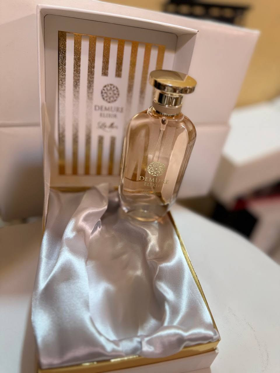 السلام عليكم عطور أصلي  أصلي أسعار  مناسبه😍😍😍


**إذا كنت صاحب هذا الإعلان وتريد حذفه لأي سبب، رجاءا أرسل رسالة إلى الدعم الفني**