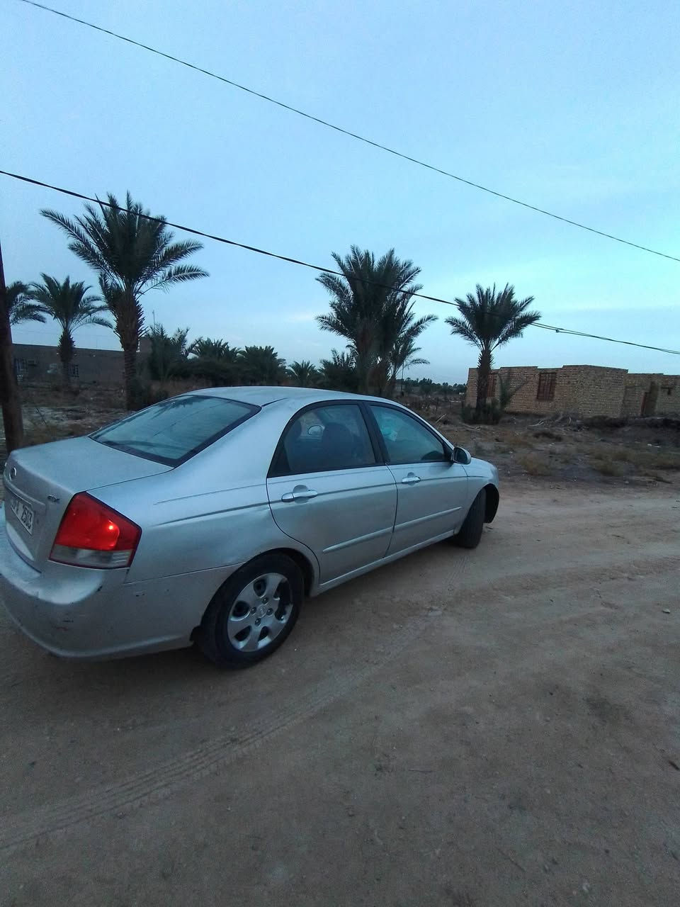 سلام عليكم البيع سبكتر مديل 9مكفول من ضربه بيه جراد قليل مكينه2000 كير ومحرك شرط كهربائيات حداديه جديدة تخم تاير تبريد شغال رقم كربلاء بسمي سنويه جديد بيع او مراوس مكاني سماوه ***********
