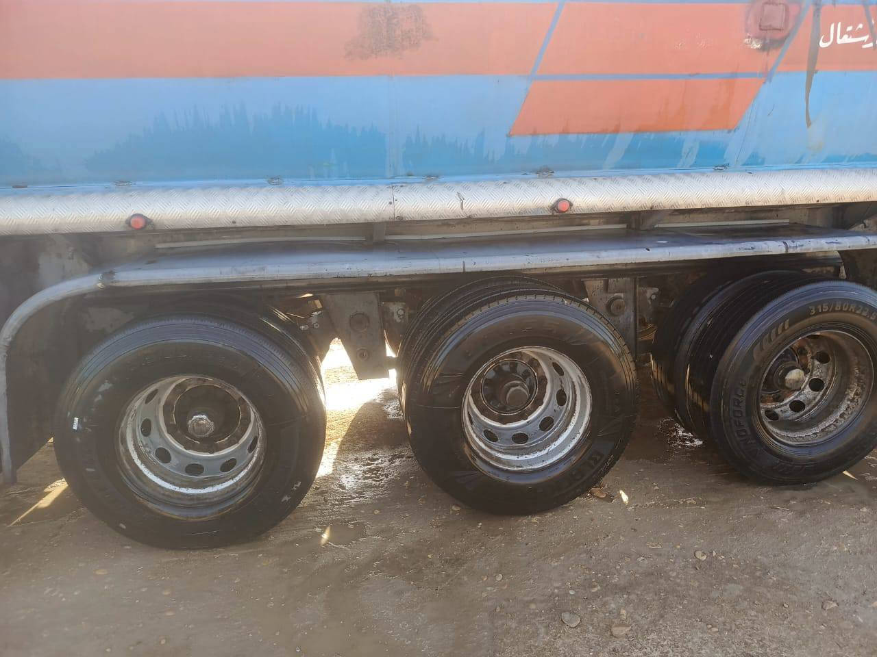 *للبيع صهريج شغال سبرنك نظيف.مستعجل ع بيعتة
المكان واسط الصويرة ----بغداد
الأتصال.***********
