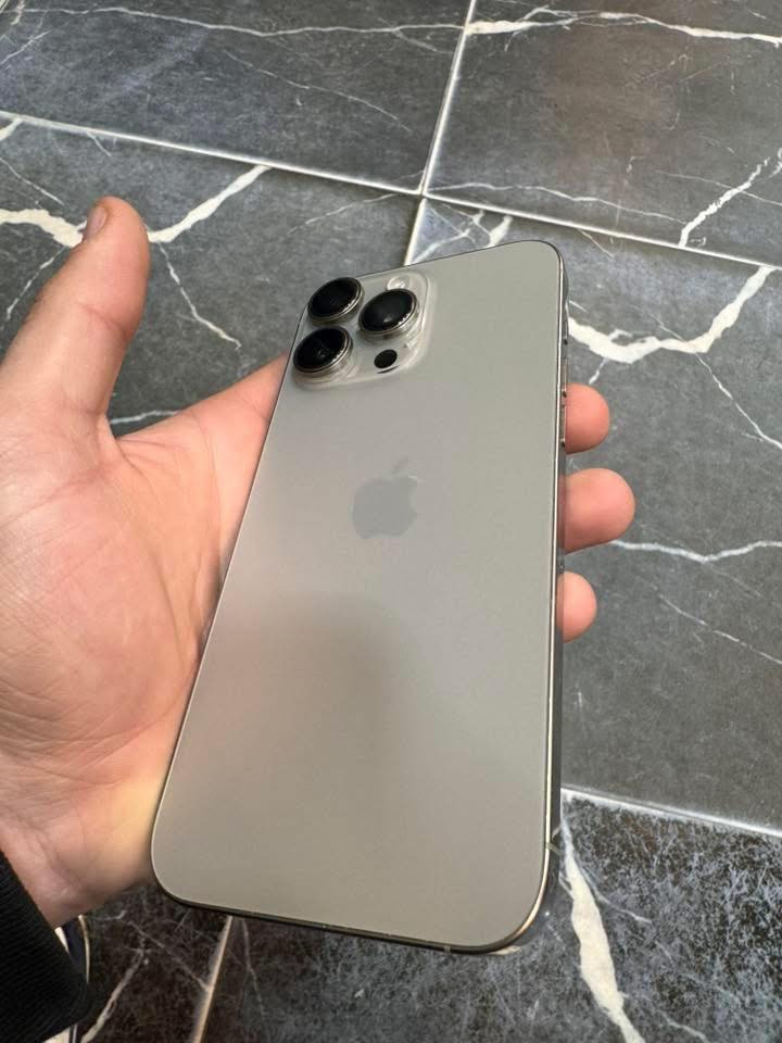 16 pro max
ضمان ماستر
ذاكرة 256
مكفول من كللشي  ممفتوح 
حالة البطارية 91
كارتون+كيبل
العنوان بغداد  
السعر 1300
واتساب او اتصال***********
