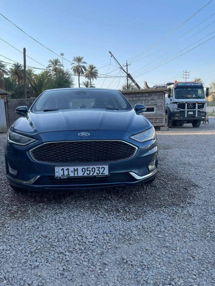 السلام عليكم سياره للبيع 
Ford fusion 2019
(Sel)

Eco Boost
محرك 1500 تيربو
مواصفات 1/1
كشنات جلد و خزن ميموري
كشنات تدفئه تبريد
نضام أوتو ستوب
كامره خلفيه 
فتحت سقف 
قطعتين تبريد 
شاشه كبيره 
حساسات 
ماشيه 83 ميل 
الارباكات كله سليمه
رقم الشاصي 3FA6POCD2KR254337
 سعر 120$وبيه مجال  
رقم بغداد 
المكان ديالى بعقوبه 
***********
