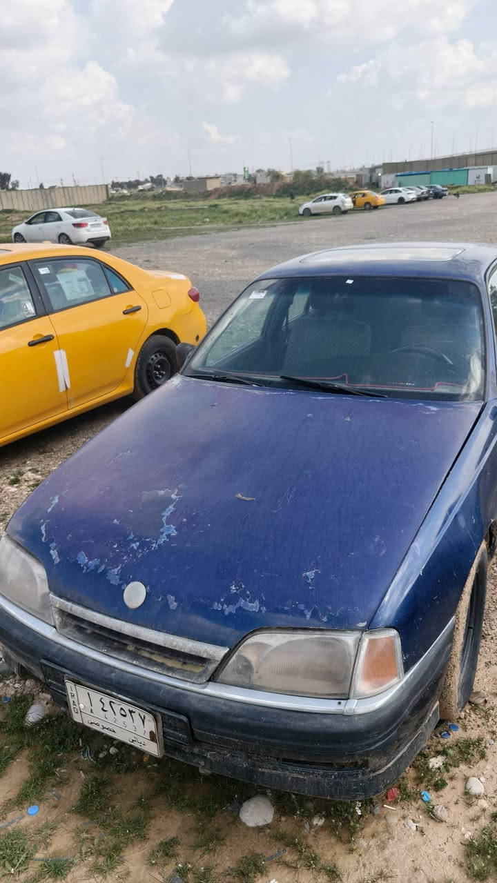 السلام عليكم اوميكا رقم ديالى موديل 92 سنوية عضم منتهية اريد مراوس فقط بجيب   ......... ***********
