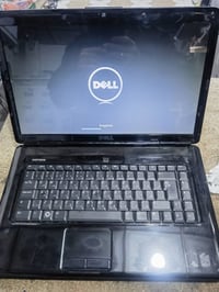 لاب توب ديل • شغال مع الشاحن • مزاد