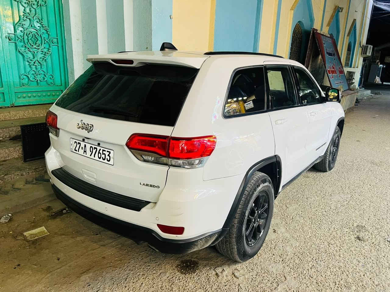 جيب  امريكي للبيع موديل 2018 🚙🔥
محرك 3600 وأداء قوي وثبات عالي بالطريق

✨ بصمة أبواب
✨ كامرة خلفية
✨ حساسات خلفية

السيارة نظيفة واستعمال شخصي، والفحص موجود
والأضرار موضحة بصورة السونار حتى يكون كلشي واضح للمشتري 🤍
مكان السياره ذي قار قضاء الرفاعي


**إذا كنت صاحب هذا الإعلان وتريد حذفه لأي سبب، رجاءا أرسل رسالة إلى الدعم الفني**