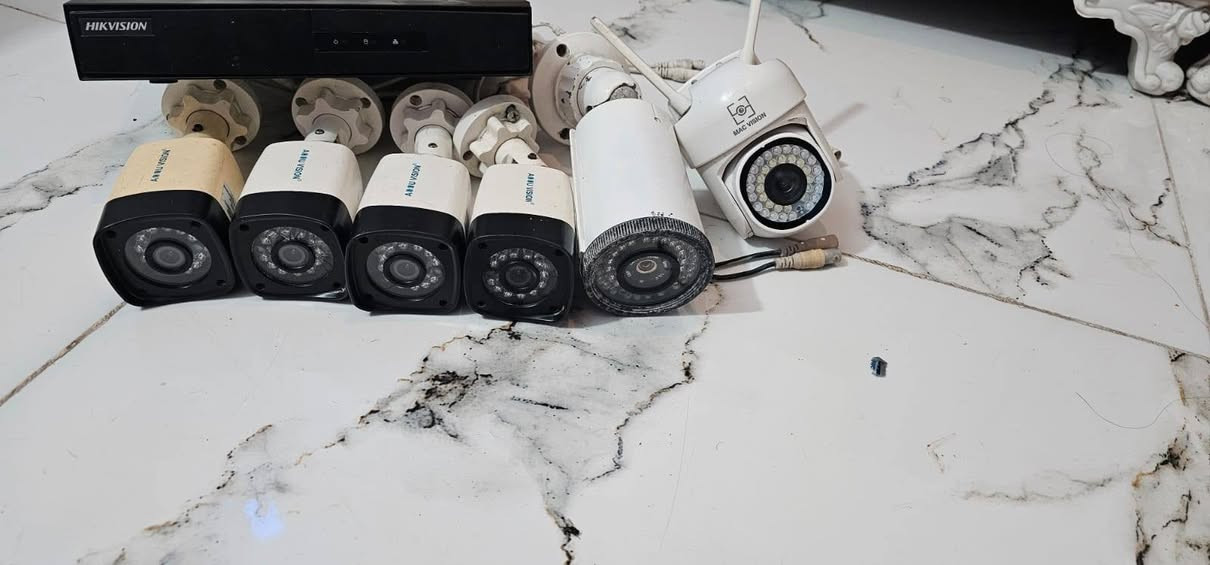 كامرات للبيع. ***********
