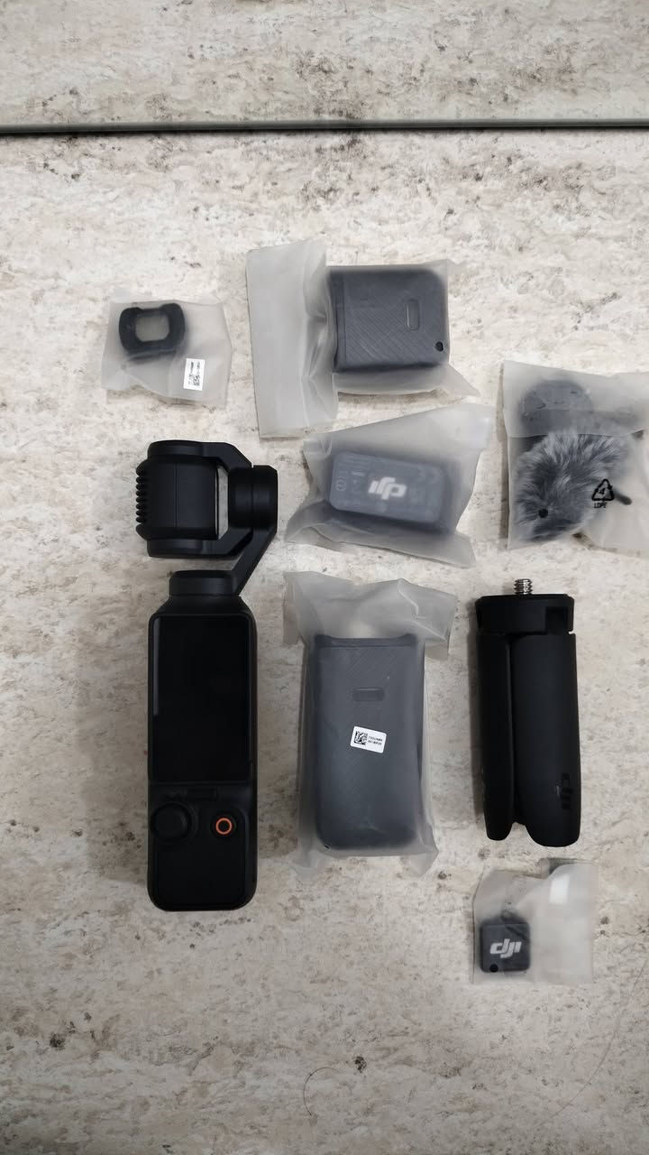 للبيع | كامرة DJI Pocket 3 – نسخة كومبو
كامرة DJI Pocket 3 Combo
نضيفة كلش
مستعملة استعمال خفيف جدًا
تصوير مرتين فقط
ما بيها أي خدش أو عيب

السعر: 750,000 دينار
المكان: بغداد – أبو غريب
التوصيل: غير متوفر
التواصل: واتساب فقط

رقم الهاتف: ***********
