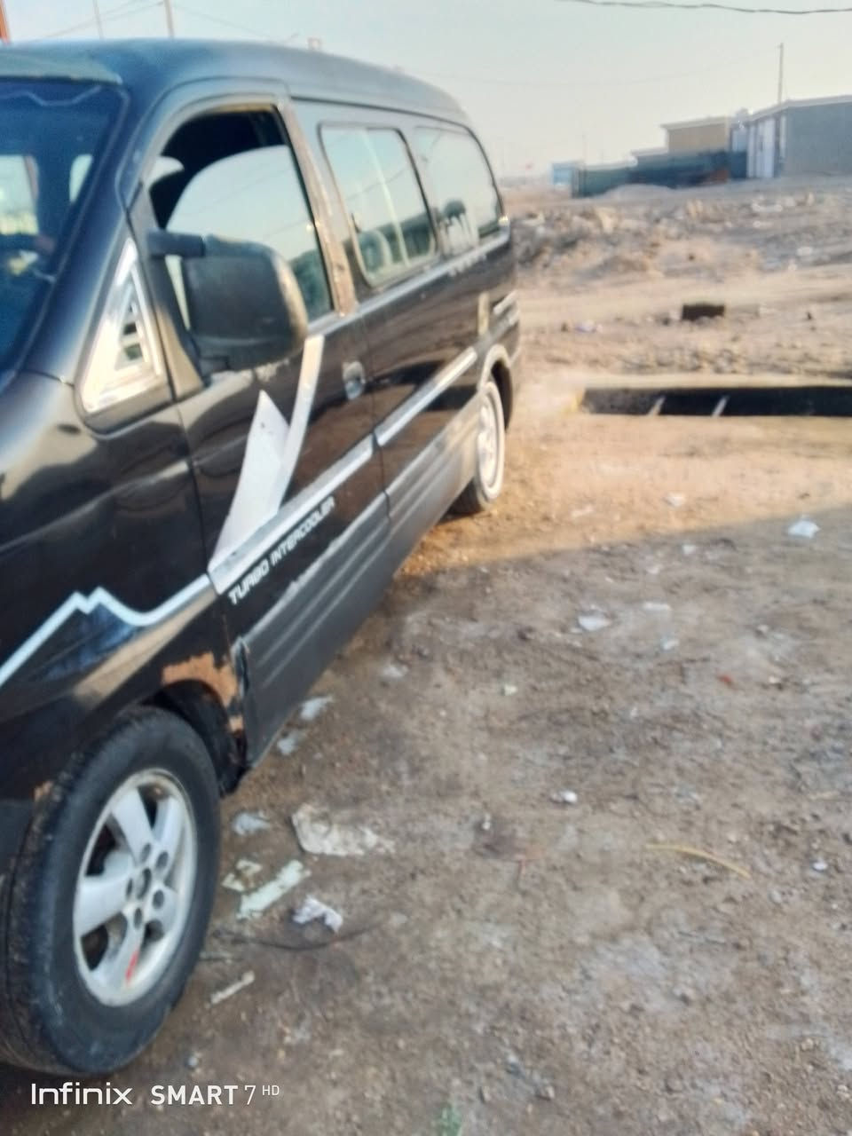 السلام عليكم 
2007
محرك 2700
كير مكينه كفاله 
بيهة الشاصي الامامي جهة السايق مصلح 
بيهة باب وجاملغ صبغ والباقي كفاله 
رقم بابل مصفره هيئه غرامات مصفر 
خطه سنيه دوانيه 
65وبيهة مجال 
باقي التفاصيل اتصل وبيك خير وتدلل 
***********
