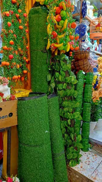 اهلا وسهلا بكم في
 معرض تحفيات وهدايا البحراني   
نعلن وصول بضاعة جديدة ومتنوعة وبأسعار مناسبة 
العنوان/طويريج_ بداية سوق النساء قرب بسطيات الفلافل 
يوجد توصيل لكافة مناطق طويريج فقط 
***********
 #البــحـِِـــرانــــي
