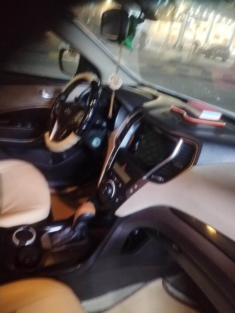 سنتافي ١٤ خليجي محرك كير فول مكفول  كراسي جلد  محرك ٦ سلندر تخم تاير
ماشيه ١٣٠ 

الرقم ميسان


**إذا كنت صاحب هذا الإعلان وتريد حذفه لأي سبب، رجاءا أرسل رسالة إلى الدعم الفني**