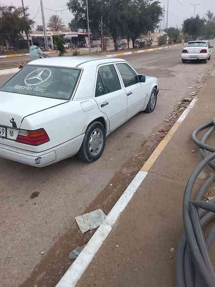 السلام عليكم  للبيع دب موديل 90
محرك. بطه 3000 سياره كامله مكمله 
مناقصهه لو برغي سنتر لوك. كهربائيات كلهه شغاله كير ومحرك كفاله  ترايك وين متريد  سنويه لل 30بسمي  رقم اربيل بلاديه ***********    
سعر 65وبيهه مجال تعال ودلل
