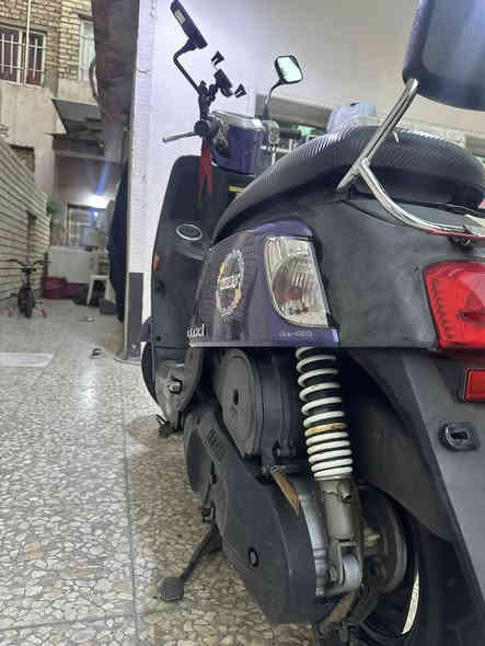 دراجه بوليس مصطره  مديل 2014 للبيع عنوني بغداد الكماليه للتصال ***********
