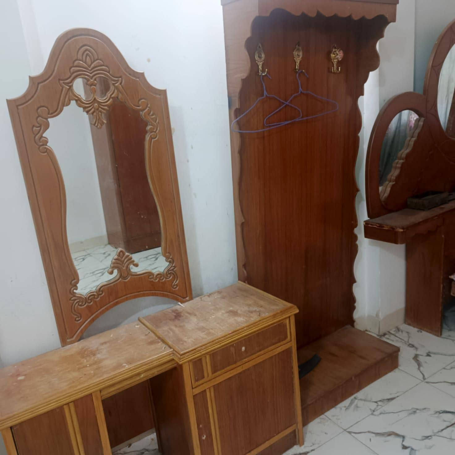 غرفة اخشاب عراقية نضافتها 75 بالمية سعرها 400 وبي مجال مكاني كربلاء باب طويريج عكد بليبل


**إذا كنت صاحب هذا الإعلان وتريد حذفه لأي سبب، رجاءا أرسل رسالة إلى الدعم الفني**