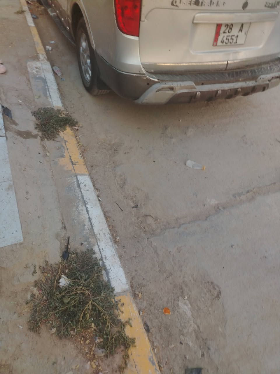 سلام عليكم استاركس ٢٠٠٩ رقم. نجف تحويل بسمك سياره بيه ضربه تكمه مال سايق تخم تيارت تبريد حداديه مكينه كير مكفولات سياره محوره مسكر   سعرها ١٠٧ وبيه مجال بيع مستعجل مكان سياره دوايه. ***********@@

