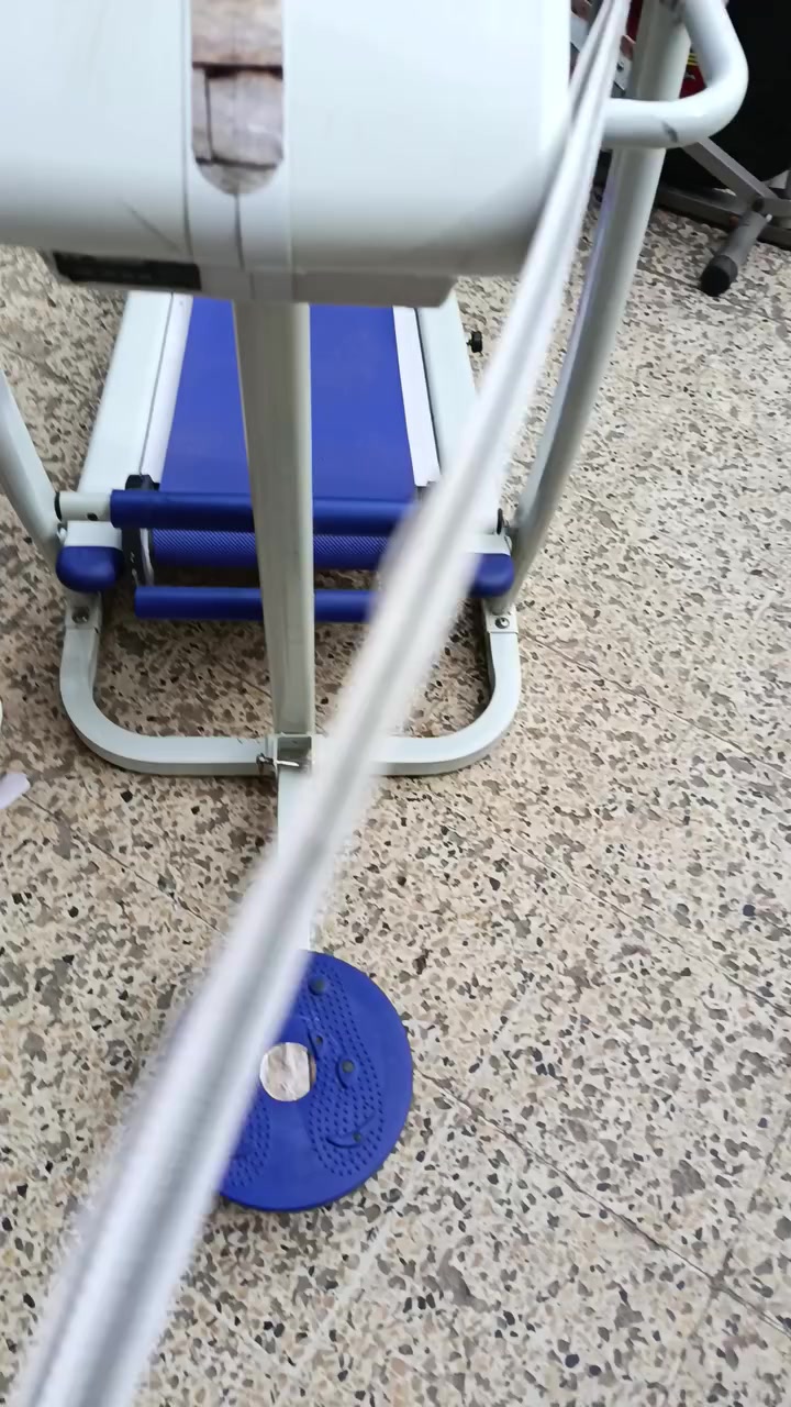 جهاز رياضه قايش ميكانيكي سعر 75 وبي مجال بالجانب الايسر
***********
***********
