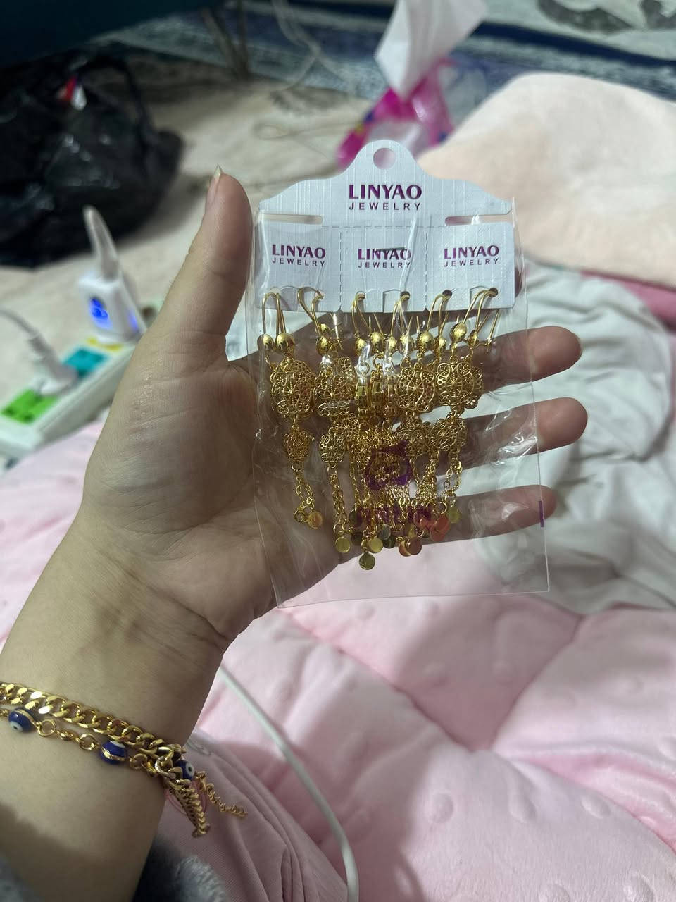 موديلات تراجي زوج بالف
توصيل موجود داخل سبع البور 
رقم*********** او خاص
