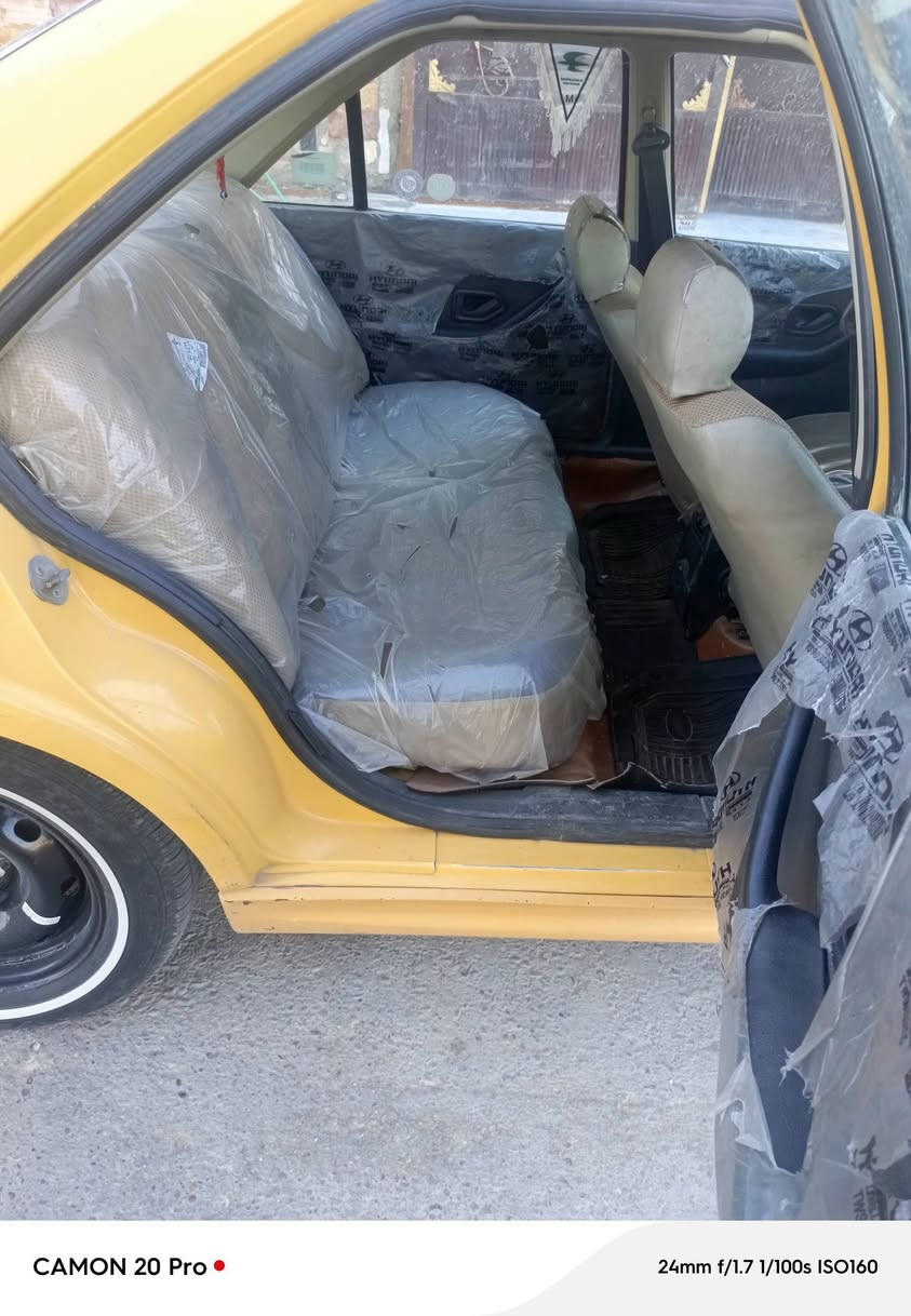 سلام عليكم بيجو بارص 15 سياره 
حلوه خير من الله بيه بس بنيد مبدال 
رقم بغداد السياره بسمي مكان السياره بغداد 
سعر السياره ب38 بيه مجال قليل ***********
