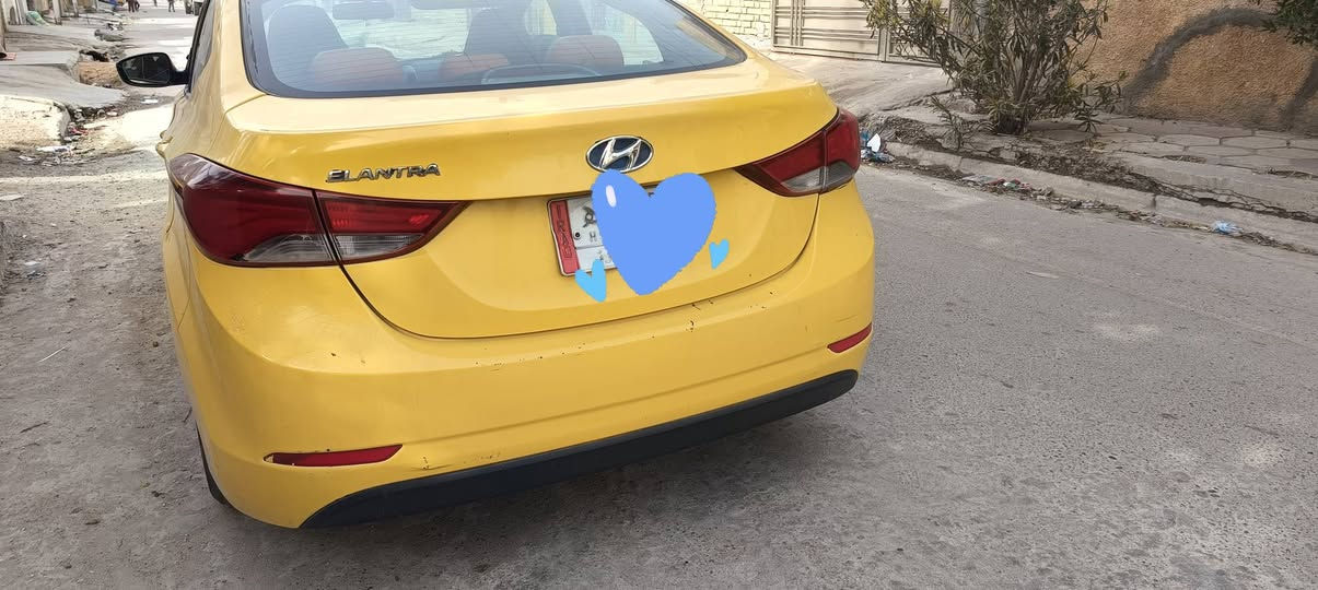 من رخصه الادمن
الانترا مضلع 2016
نص فول ليبل واحد سيارة 
حادثها شبر باب سايق وجاملغ الامامي
 مكان السيارة بغداد 
الاستفسار ***********
سعر 102$ وبيها مجال مستعجل على بيعها
