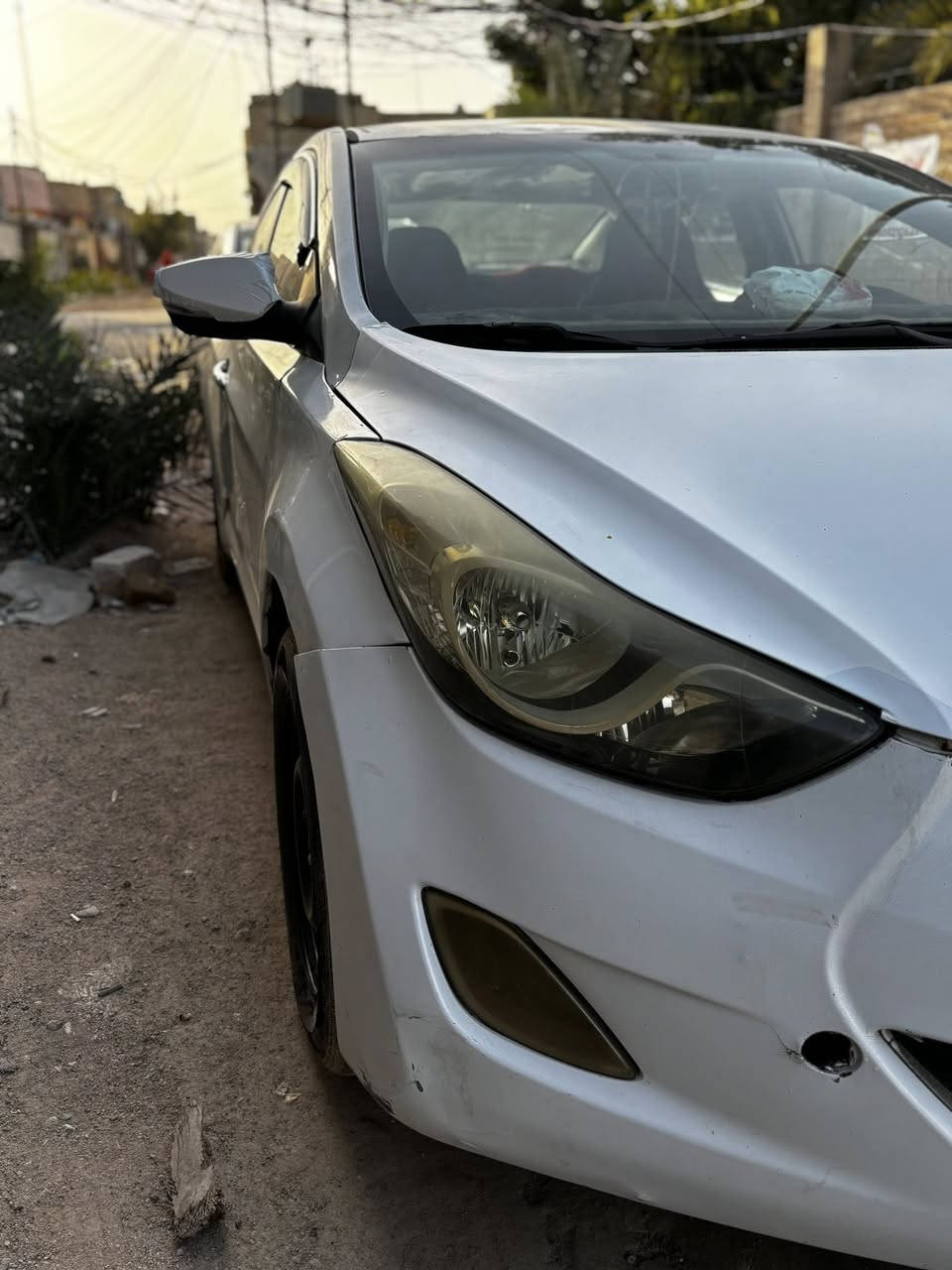 النترا موديل ٢٠١٢ السعر ٨٠ وبيها مجال 

***********
خاص ماعندي خابر وتدلل
