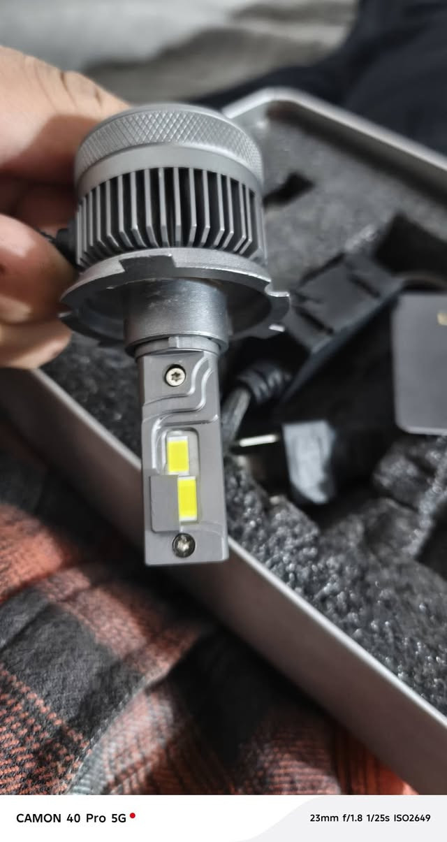 سلام عليكم زنون  شركهOMG استخدام قليل  بيهن ضمان من الشركه 12 شهر كارت الضمان موجود 1800واط نهار ثلجي ماخذهن 120 الف / السعر 80 وبيهن مجال مكاني بغداد الشعب  رقم *********** .
