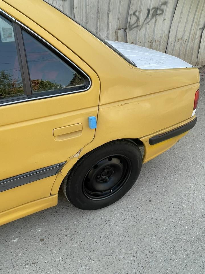 سلام عليكم بيجو بارس 2015 سياره بسمي هزه 2025 رقم نكليزي شوصي الغود هلال مكفوله  كير مكينه مكفوله تبريد شغل سياره كامله بيه نوقص بيسطه ضربيته جاملخ وباب الخلفي مثل ما بصور طار البنيد على قامره مكاني بغداد  شعب عليه ادمامه كامله عبوه فيت نوزلات بلكات رديتر  منضفه وبيه مجال بيسط هاذ رقمي ***********.
