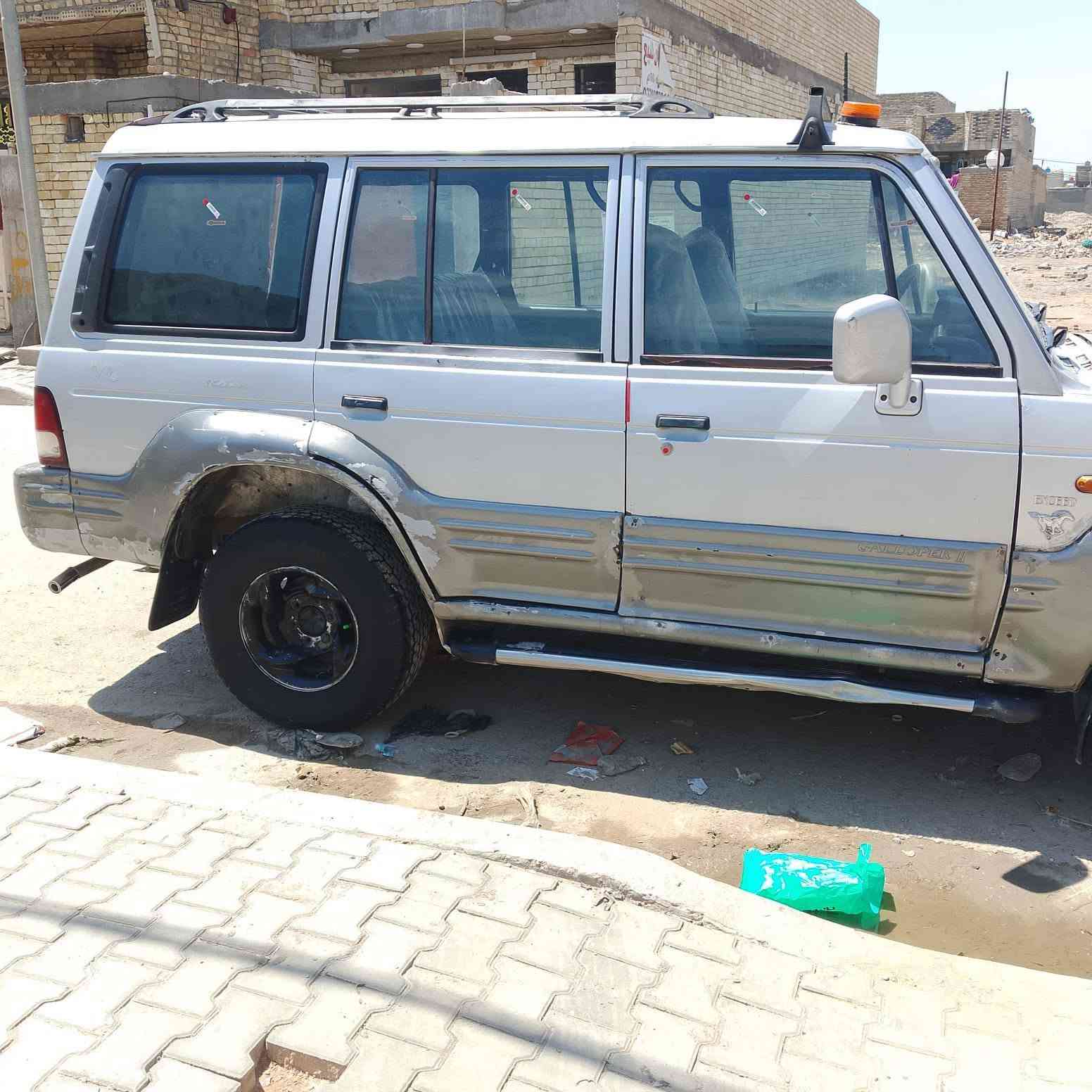 من رخصة الادمن المحترم كالوبر موديل 2000 رقم بغداد باسمي تحويل كير مكينه ففتي اوتو مكاني بغداد مدينة الصدر الاورفلي *********** السعر 48وبيه مجال

