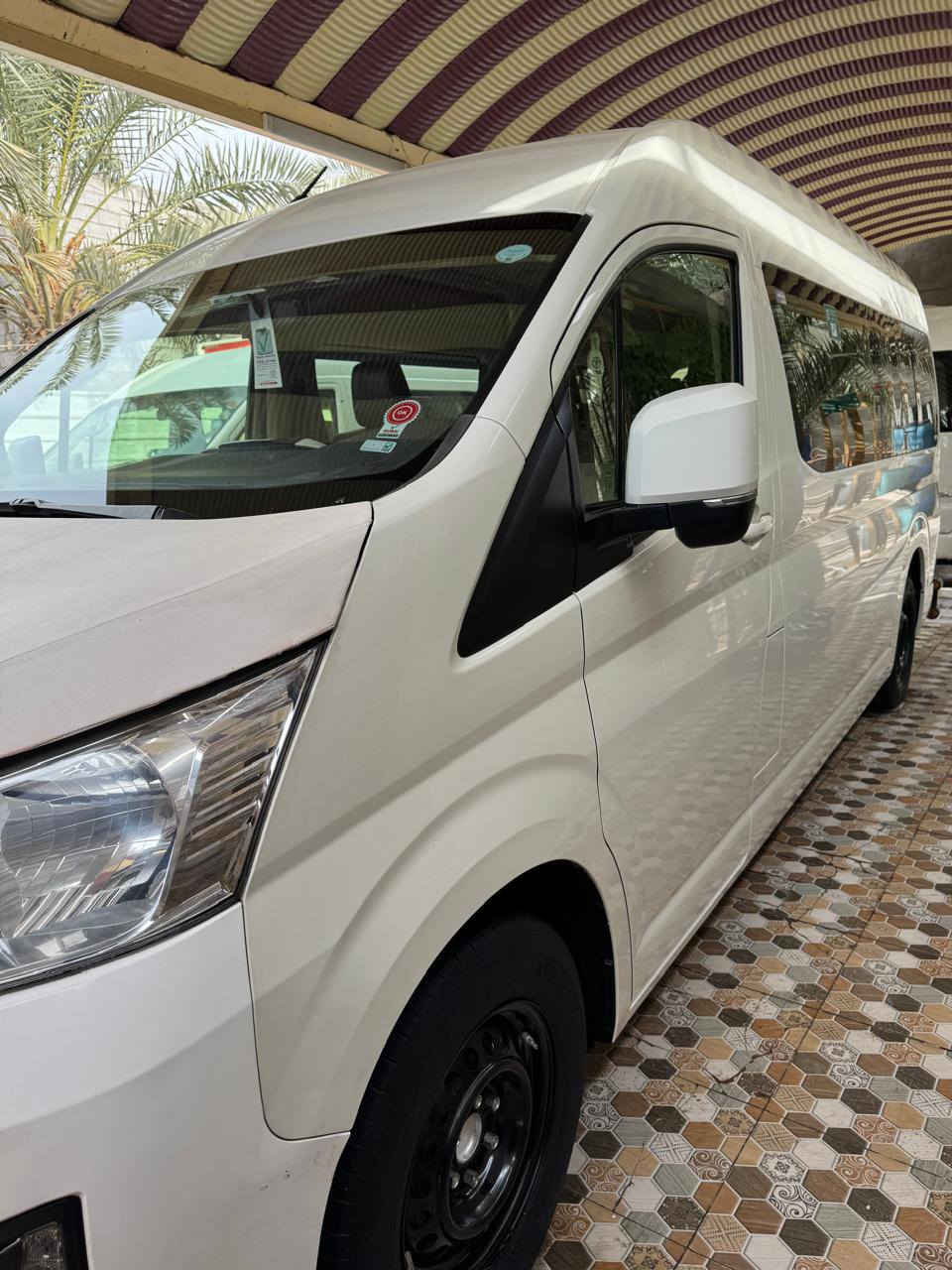 السلام عليكم من رخصت مدير الكروب هايس فول موصفات اوتماتيك بانزين مكفوله كفاله عامه مكاني بصره رقمهااا سليمانيه ملكلف بل نشر رقم 📱 صاحب السياره ***********
