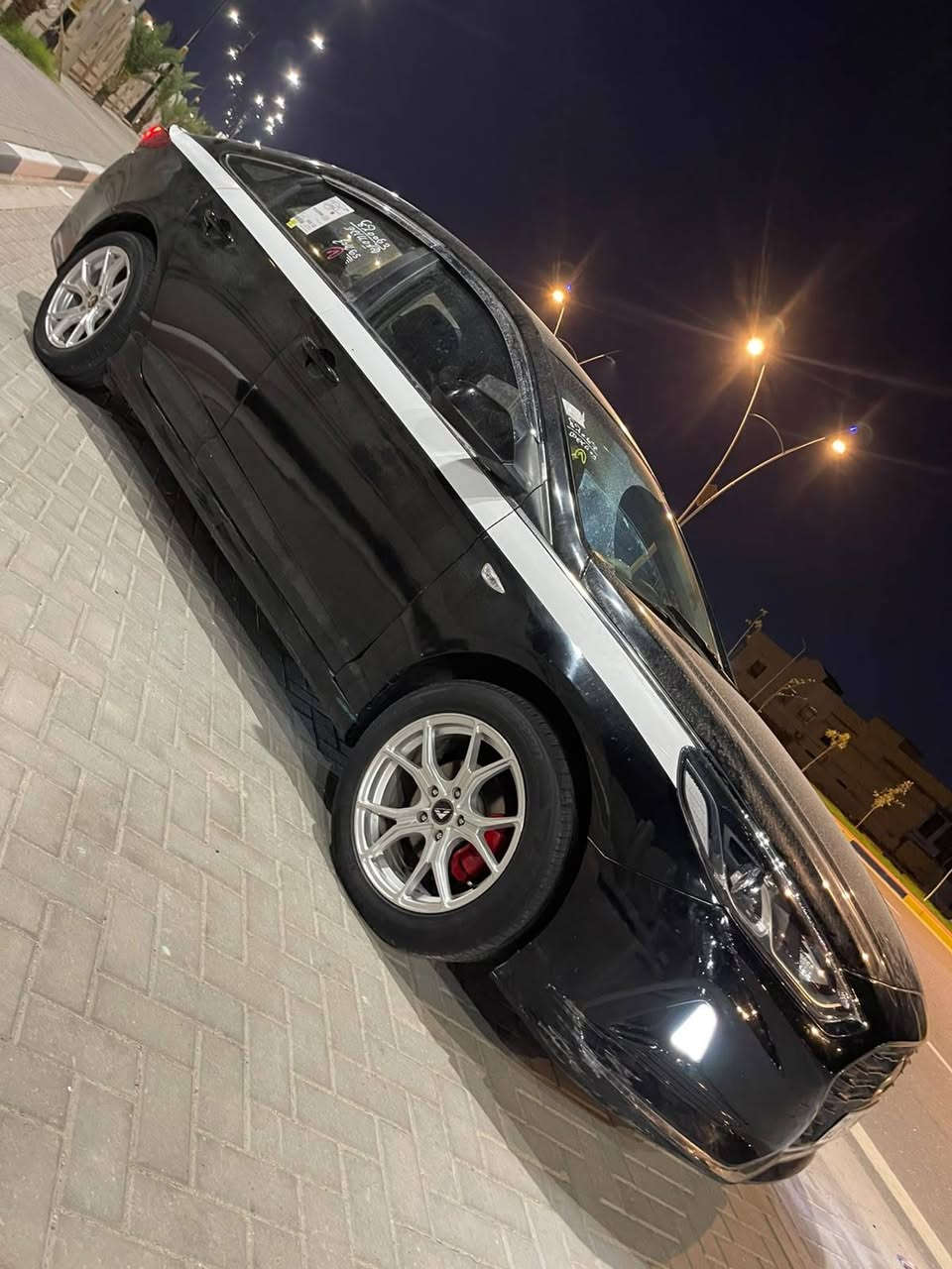 سلام عليكم
سوناتا موديل 2020اصل 

أدوات أدوات كصه جنطه 

بانزين دوش 

حداده جديده 

تخم تاير جديد 

ويل جديد

كشنات جلد 

تحكم ستيرن 

نضام اليكو 

حساسات شغاله 

تبريد 🧊 ثلج 

ريموت تفتيح تقفيل

 

مري شفط

مكينه كير كفاله 

كهربائيات كلها شغاله 

لايت لد 

بكلايت لد 

كشاف زنون 

ارقام شمالي 22 الجديد 

السنويه ع رقم الشاصي 

السياره دخول جديد صالها يومين 

السياره إذا مو احله من الصور لاتاخذها 

المكان البصره 

‭***********

