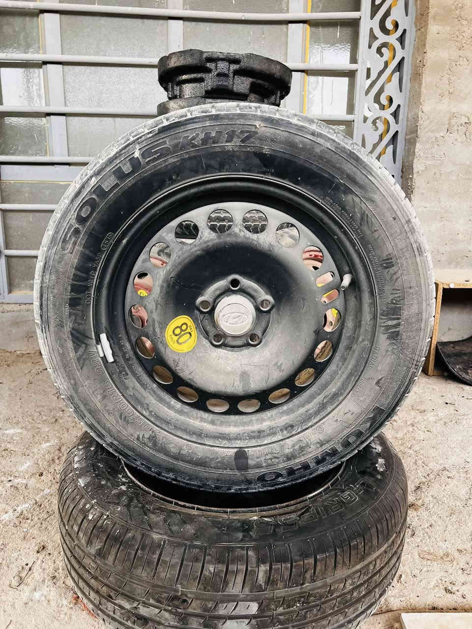 آلُـۜسـۨۚ(✋)ــِۖلُأمٌ ؏ـليۜــكـۜم
ســبيرات حــاويه مانازل.
بيهن15وو16/السعر15الف 
ويه الفلينه والجك كامل 20 الف
والويل الحديد 25
شــرط مانازلات⁉️
مكاني النجف/🔚***********
