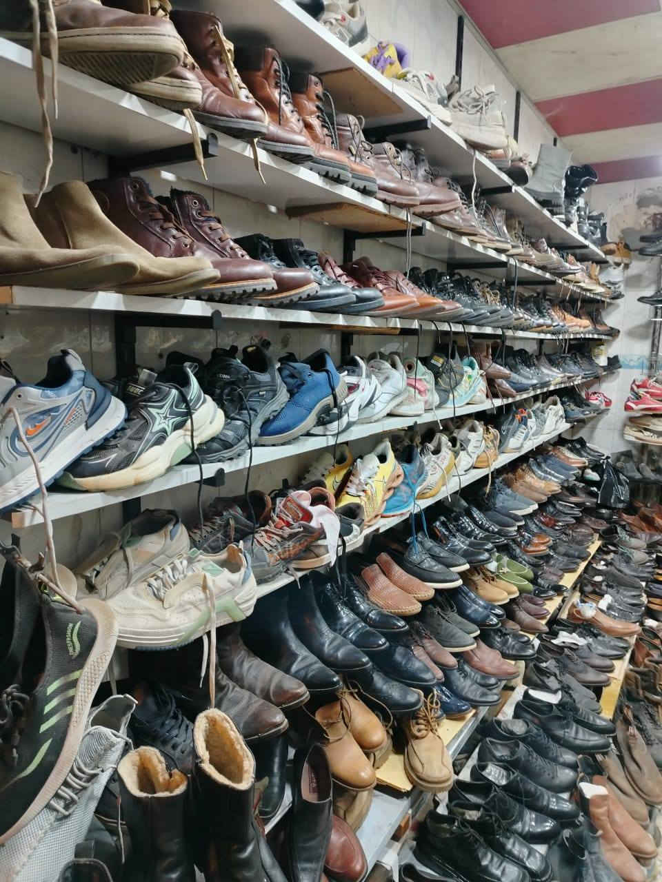 محل باله بيهن جميع الملابس👚والاحذيه👟كلهن ماركات عنوان الماجديه شارع الملعب


**إذا كنت صاحب هذا الإعلان وتريد حذفه لأي سبب، رجاءا أرسل رسالة إلى الدعم الفني**