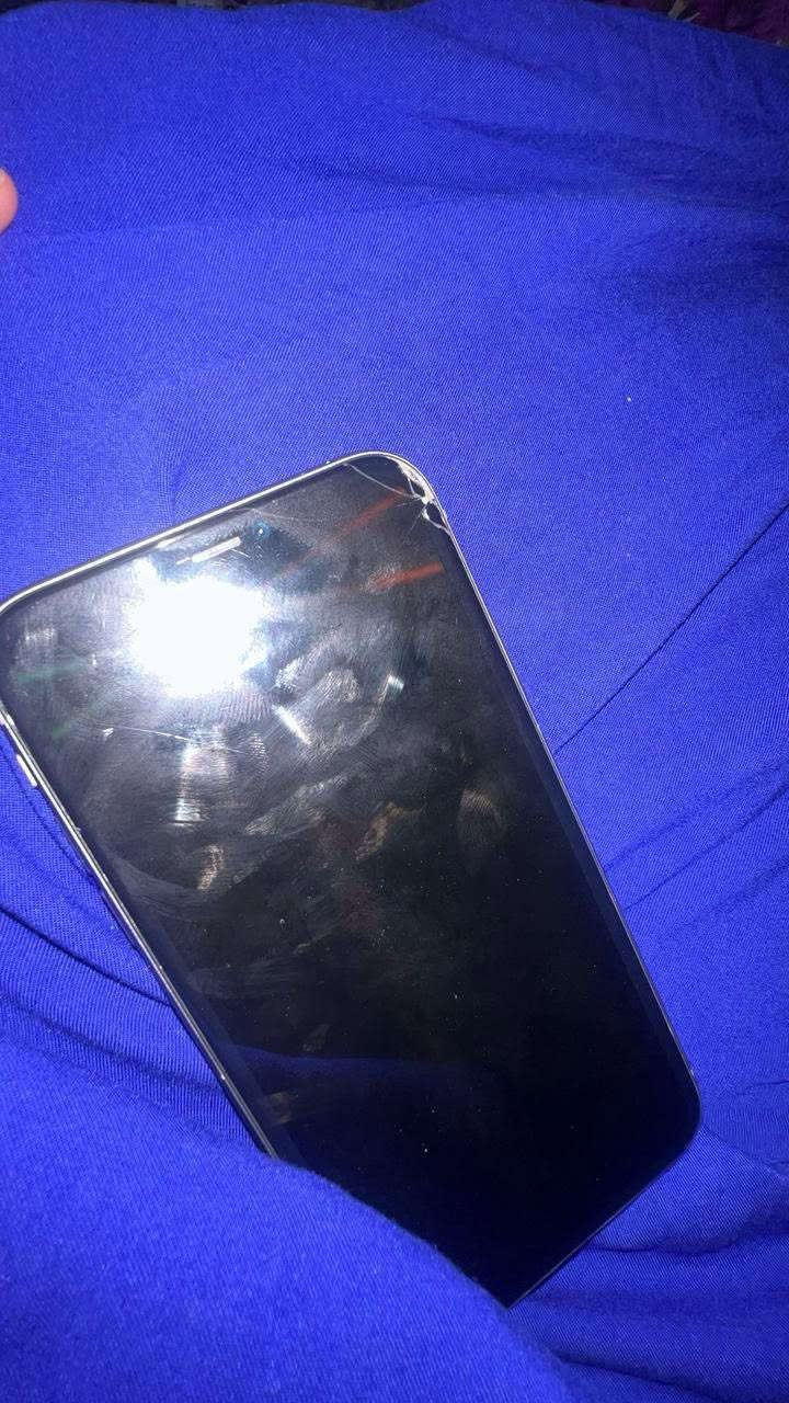 السلام علیکم 11 iPhone عادي ما بدل بي شي وبيفطر الصغيرة بشاشة ما أثر على اللمس
2042 557 0776

السعر 250 مكاني البياع الشهداء


**إذا كنت صاحب هذا الإعلان وتريد حذفه لأي سبب، رجاءا أرسل رسالة إلى الدعم الفني**