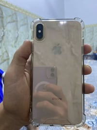 ايفون XS ماكس • مقفل ايكلود • مبدل بطاريه