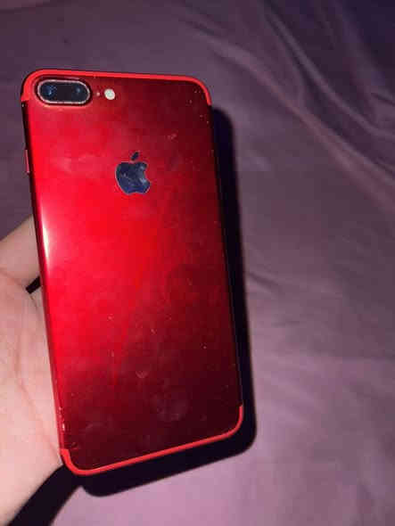 100 الف وبي مجال …ايفون 7بلس ذاكرة 128 تلفون نظيف. كلشي يشتغل بي كاميرا بصمه نت شريحه فقط تحت البصمه كسر بسيط مثل ما واضح بالصورة وما ماثر  ع اي شي الفحص امام عينك عنوان بصرة حيانيه طاك رقم واتساب ***********
