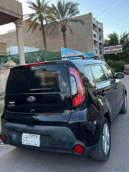 السلام عليكم صول 2015 رقم بغداد ماشيه 60 mi 
السعر ( 98$) مكانها بغداد ***********
محرك 1600 مكفول هوه والكير تبريد ثلج تدفئه شغاله كأمره خلفيه تحكمات ستيرن سياره بدون نقص الشراي يتصل
