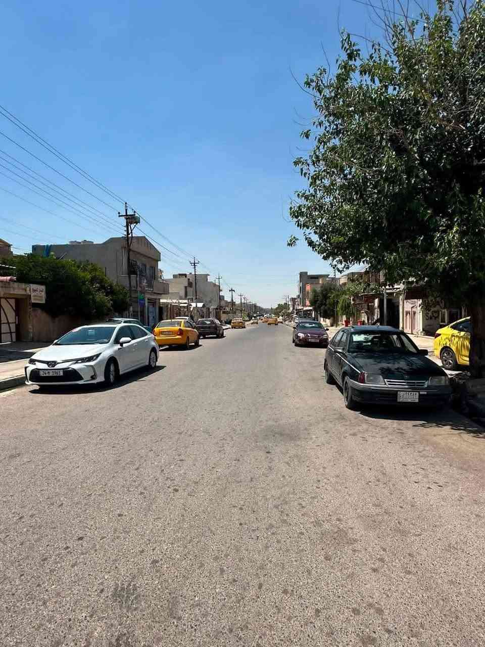 دار سكني وتجاري للبيع في حي الزهراء قرب مدرسه القعقاع قريب عل سوك طابقين ملك بسم الشرعي مساحه 210 واجهه 10شارع 20 متر👉 *********** بي واتساب 
*********** بي واتساب
