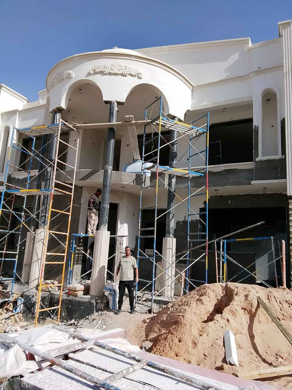 كادر لبخ وطلس وكبلونات درجه اولى مصري تسليم مهندس ***********
