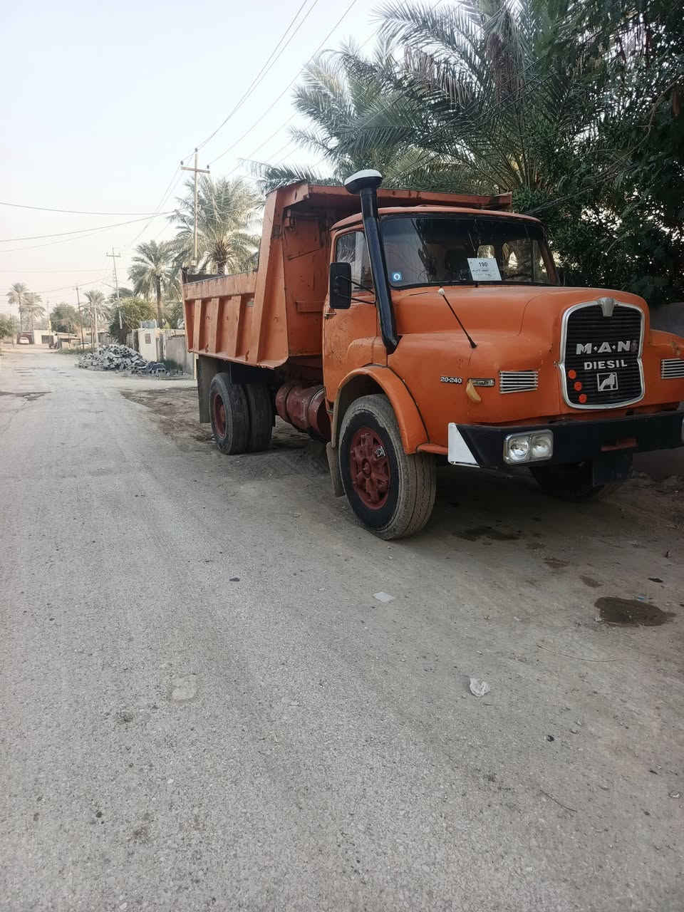 اعين النشر بسب الوعود الكاذبه مان للبيع مكينه وكير واكسل مكفول سنويه لتسعه وعشرين للستفسار ***********
