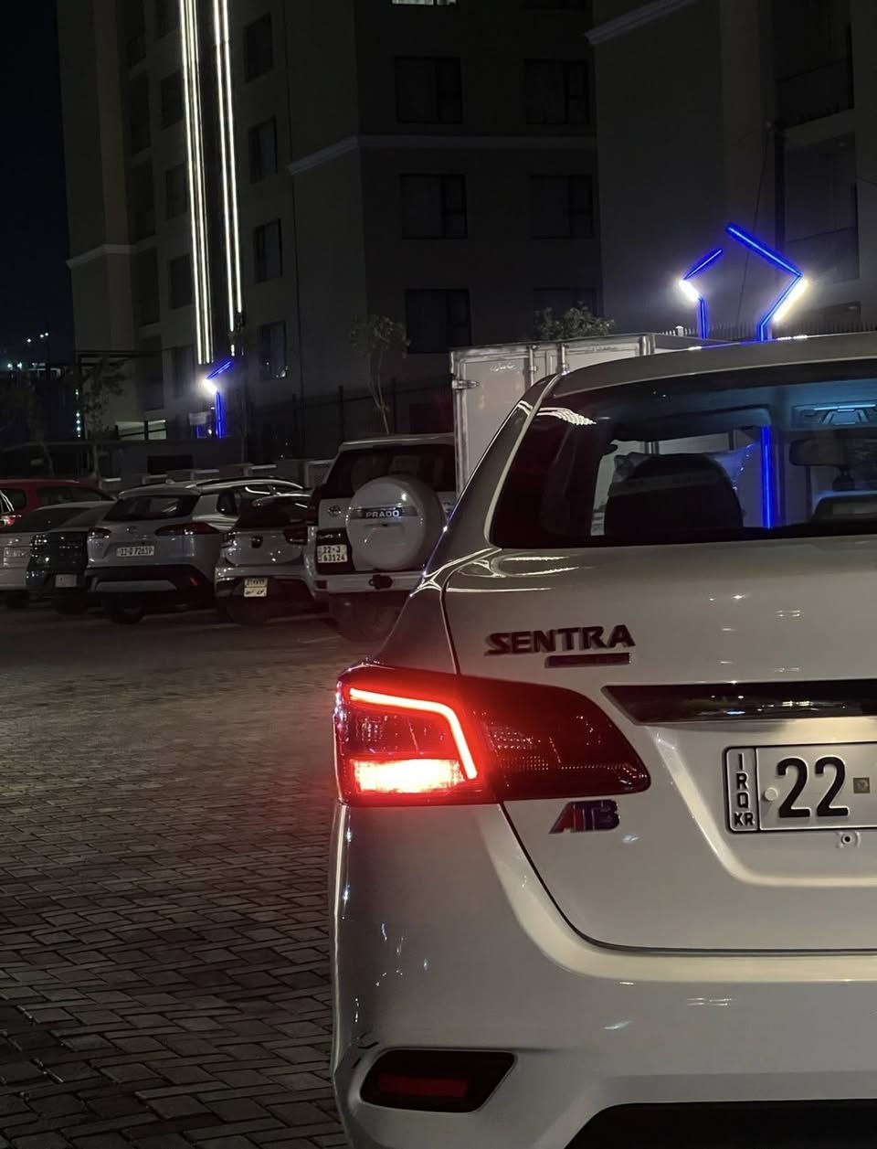 السلام عليكم
نيسان سينترا 2024
ماشية 15000 الف 
ضمان شركة نيسان كراج الفين 
محرك 1600cc
قطعتين تبريد 
اتو ستوب 
كشافات
شاشة
كامرة خلفية 
رفع وانزال العدسه 
كشنات مخمل لون اسود 

السيارة جديدة على ايدي 
صيانتة داخل الشركة فقط 

مكان السيارة بغداد الكرخ 
للتفاوض على الرقم واتساب او عادي ***********
