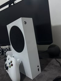 اكس بوكس سيريس اس • نظافه ١٠٠% • حساب فيفا