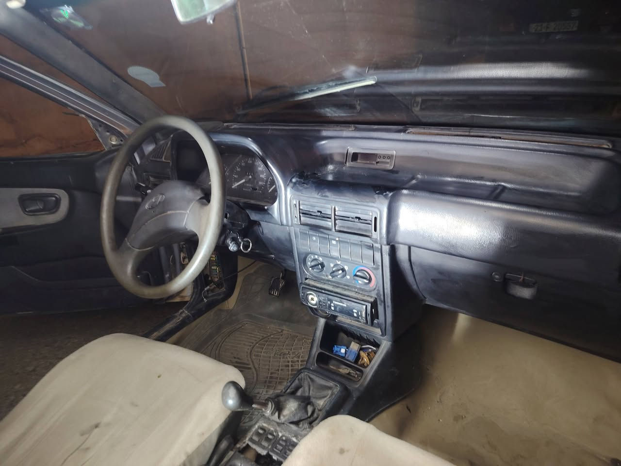 ياالله سلام عليكم للبيع هونداي اكسله سنويه عاج بسم صاحبي شرط الوكاله و التحويل هزه  2024 سياره مال جنيه بل حقيقه احله من الصور رقم كركوك دولي العنوان كركوك السعر 25 و بيه مجال رقم الهاتف ***********
