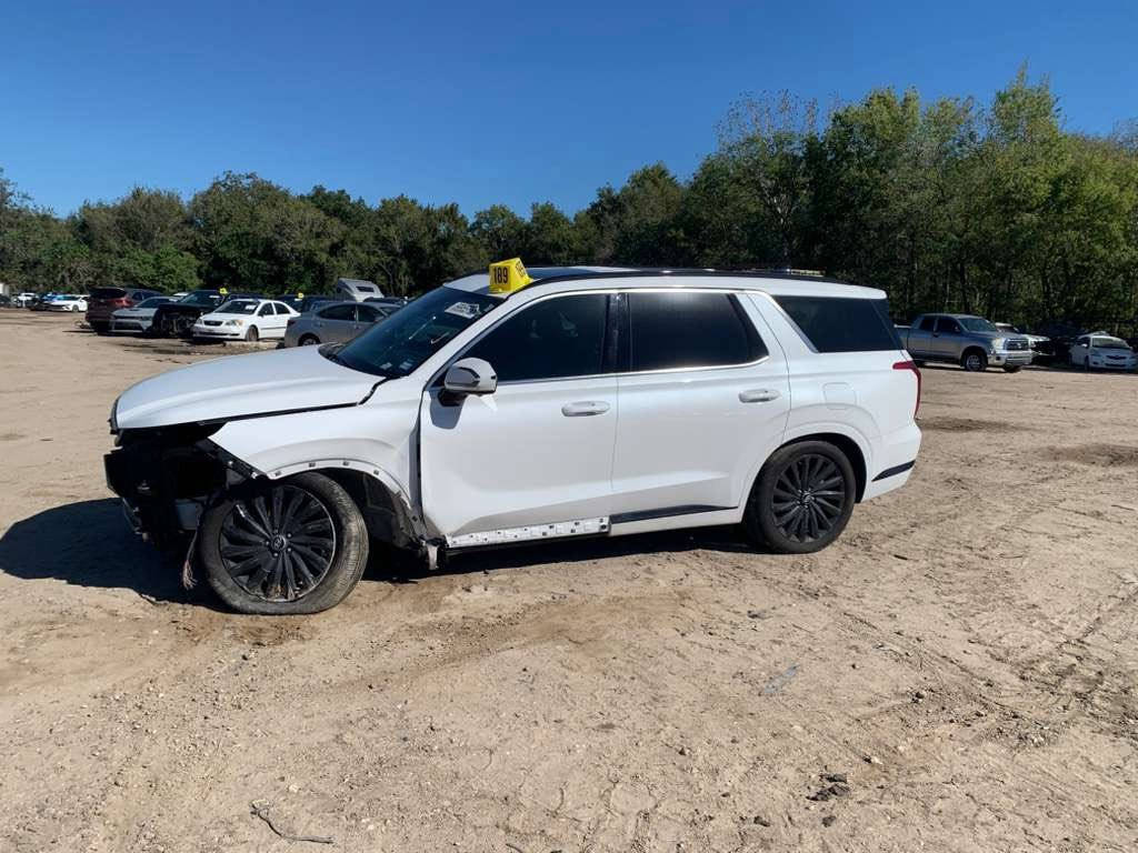 لسلام عليكم ورحمة الله 

للبيع بلاسايد بلاك ادشن فول الفول حالياً بالبصرة 
يستفاد منها من لديه كتاب شهداء 
السعر داخل الحاوية 23،200$

للاستفسارات 
احمد
***********
***********
