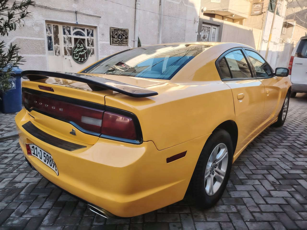 السلام عليكم جارجر 2014 محرك 3.6 كير عصى شاشة صغيرة سيارة كاملة كير محرك اكسل كلة مكفول تخم تاير جديد حدادية كاملة المكان بغداد مدينة الصدر السعر 170 بيهه مجال رقم ***********
