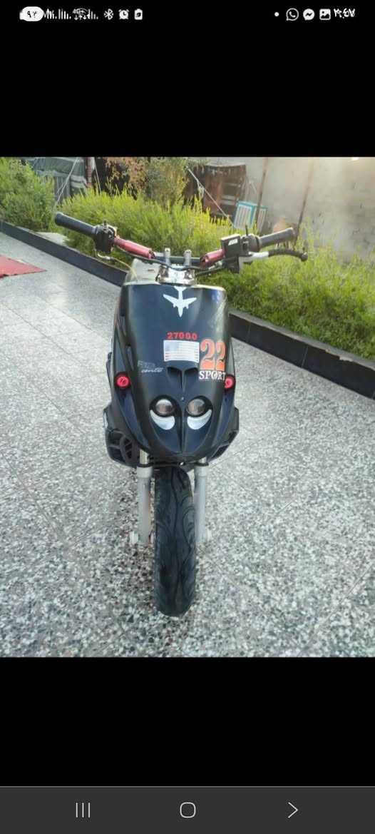 سلام عليكم  شباب دراجه حاليا كايمه للبيع او مراوس  كوم حديد ابيع عوزها تجفيت رايدها ب250علا وضعها ادراجه طابه للعراق ب12ورقه   )؛؛؛  اخواني دراجه  F12 للبيع دراجه رياضي مال لعب  
مواصفات دراجه 
كابريتر قفاز شفاف صالنصه رياضي ستيرن رياضي 4قطع فج بريك رياضي وياله وتايرات عريض رياضي  لايت عدسه بلادي احمر دموي  واصفر دراجه شغاله من اطول لطول شوته رياضي   اشاير بريك دبلات كلها فول ادراجه شلعه معدل تخبل محرك 100خبط  دراجه هواي بيها تزويد وكله اصلي حته شاصيها مصبوغ بلادي رياضي دراجه بيها صوت مرعب فصله فول 
دراجه مال ونسه  فقط  بغداد البلديات   دراجه موصيني يولد لحد يجيني يكلي صيني 
لتواصل 
اتصال *********** واتساب بغداد, العراق
